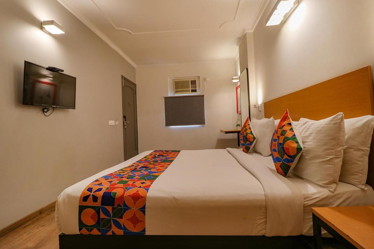 Fabhotel Lord Inn นิวเดลี ภายนอก รูปภาพ