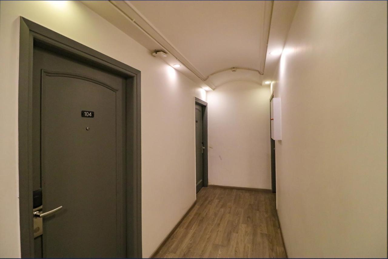 Fabhotel Lord Inn นิวเดลี ภายนอก รูปภาพ