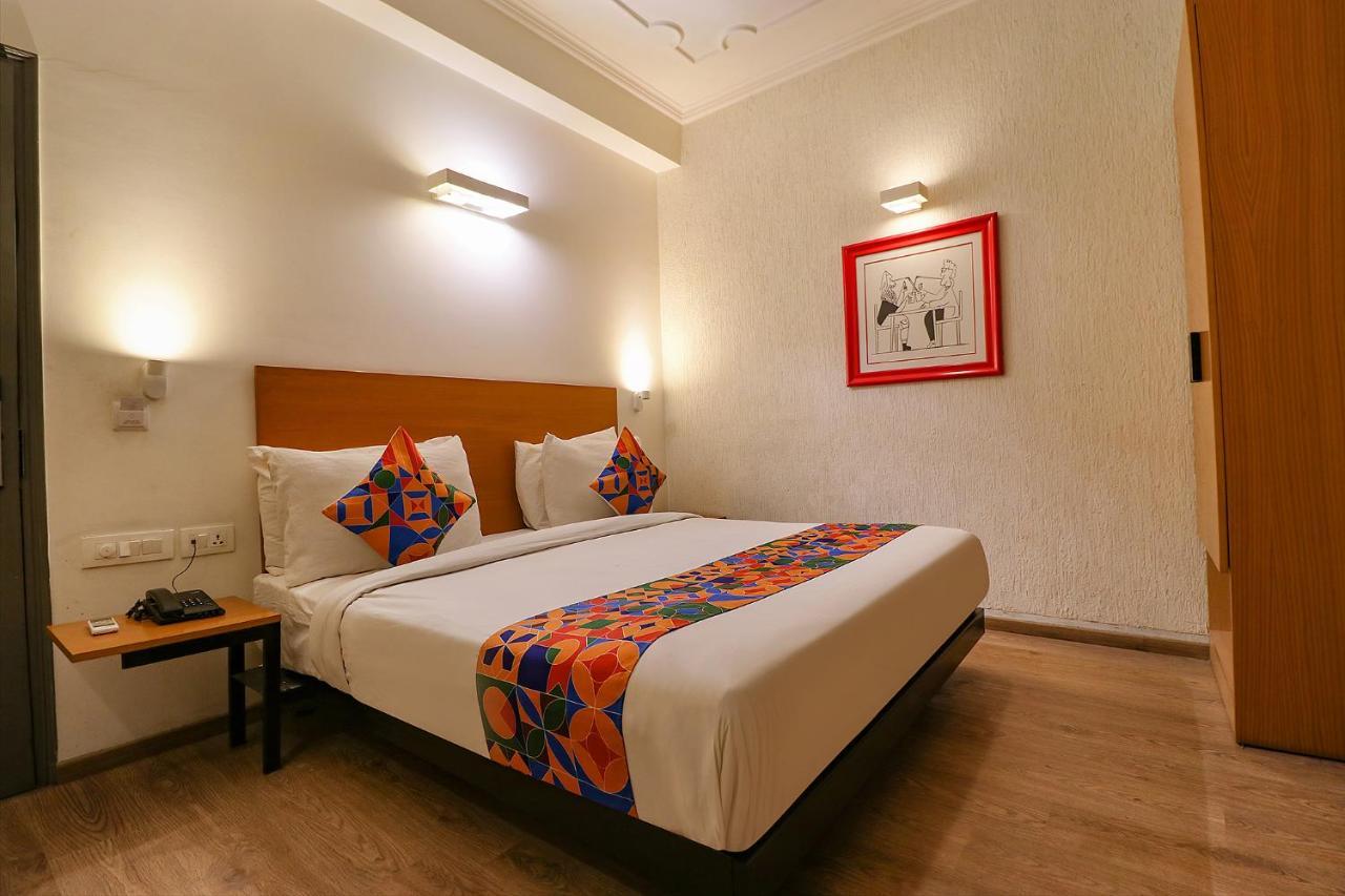 Fabhotel Lord Inn นิวเดลี ภายนอก รูปภาพ